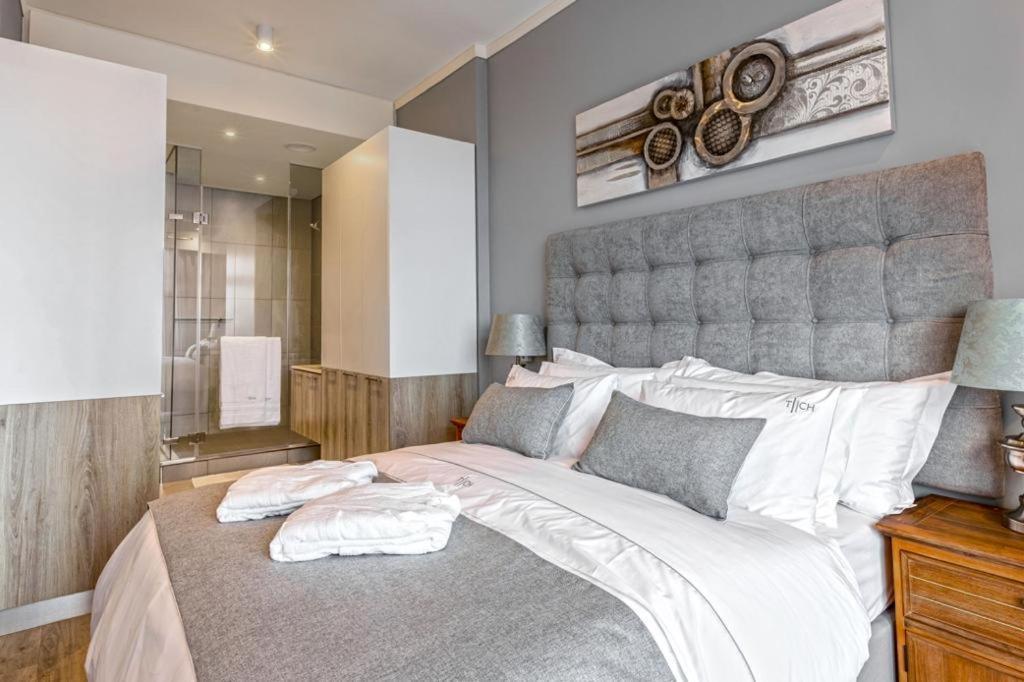 Menlyn Maine Residence Unit 1419 Pretoria Luaran gambar