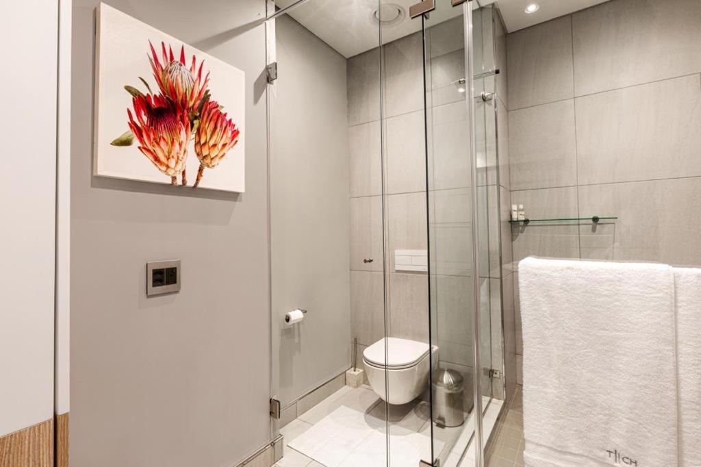 Menlyn Maine Residence Unit 1419 Pretoria Luaran gambar